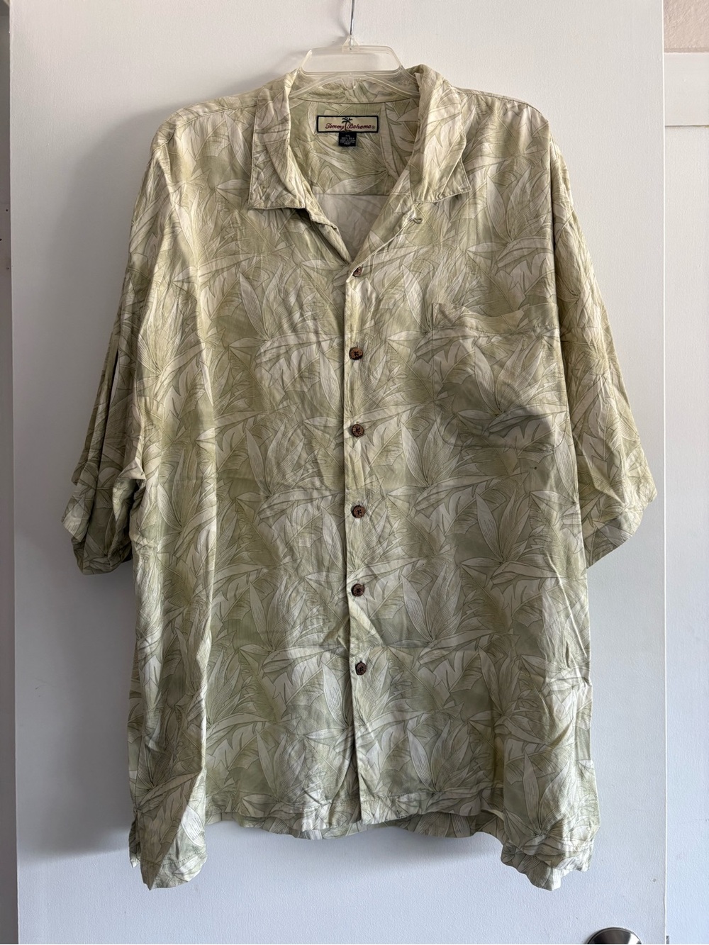 Tommy Bahama Men’s Green Leaf-Print Relaxed Button-Up XXL silk Shirt